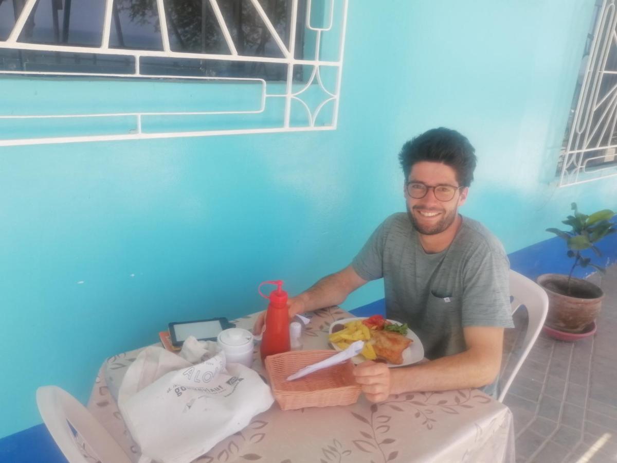 Hospedaje Restaurante El Hombre Malabrigo Dış mekan fotoğraf