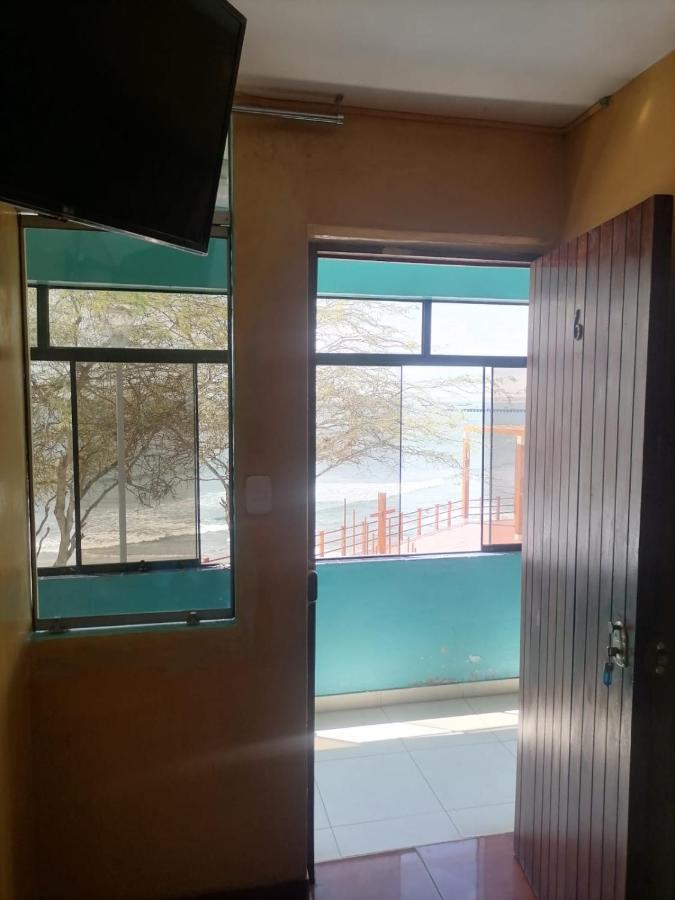 Hospedaje Restaurante El Hombre Malabrigo Dış mekan fotoğraf