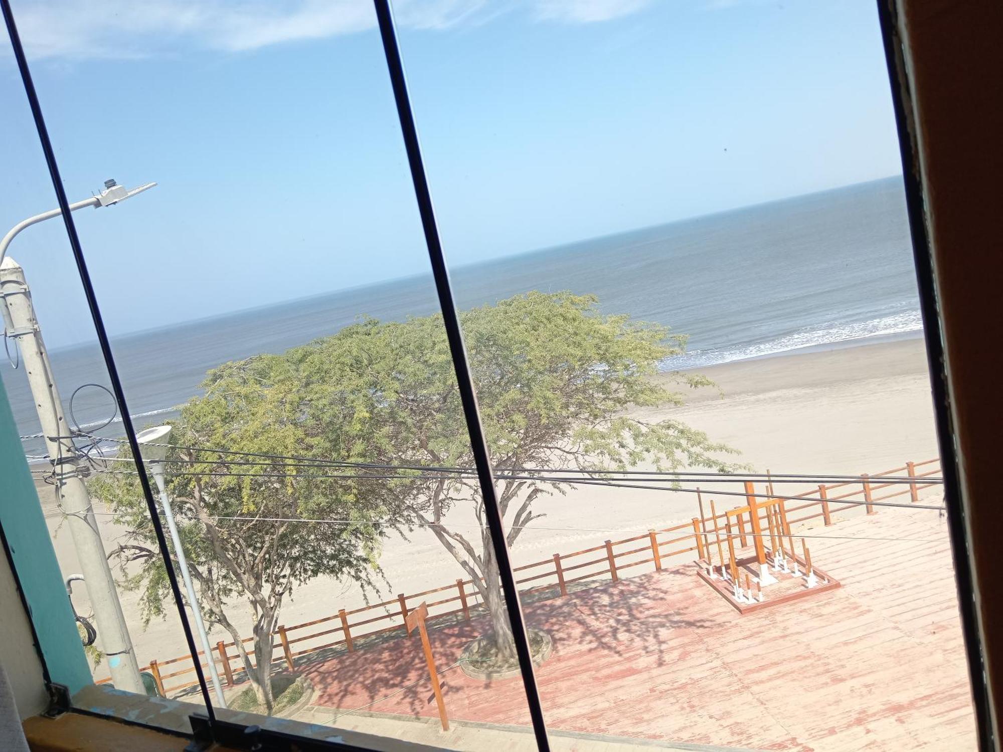 Hospedaje Restaurante El Hombre Malabrigo Dış mekan fotoğraf